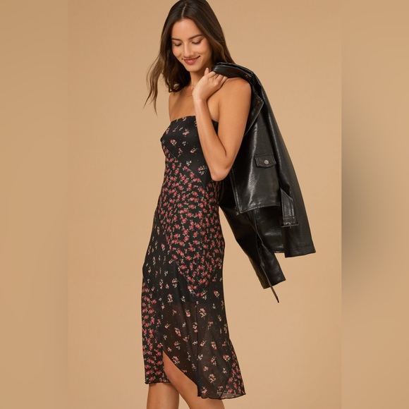 Altar'd State Dresses & Skirts - Altar'd State Black Strapless Midi Dress with Pink Rose Print